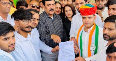 विश्वविद्यालयों के संघीकरण ख़िलाफ़ कांग्रेस करेगी आंदोलन- वर्धन यादव